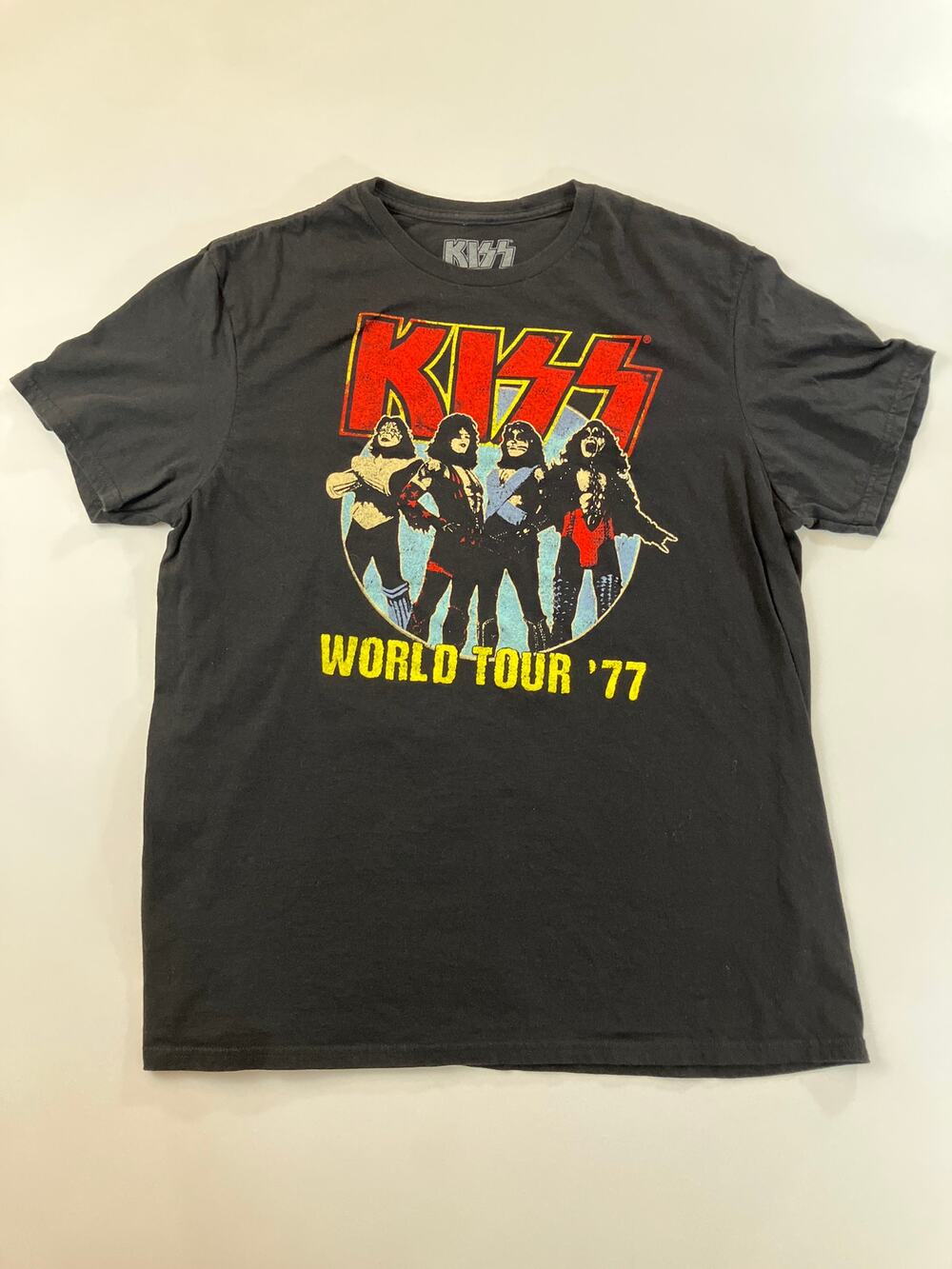 KISS World Tour '77 T Shirt Men's Large Black 2021 Band Concert Graphic Tee